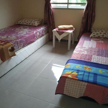 Homestay Abi Alor Setar Exterior photo